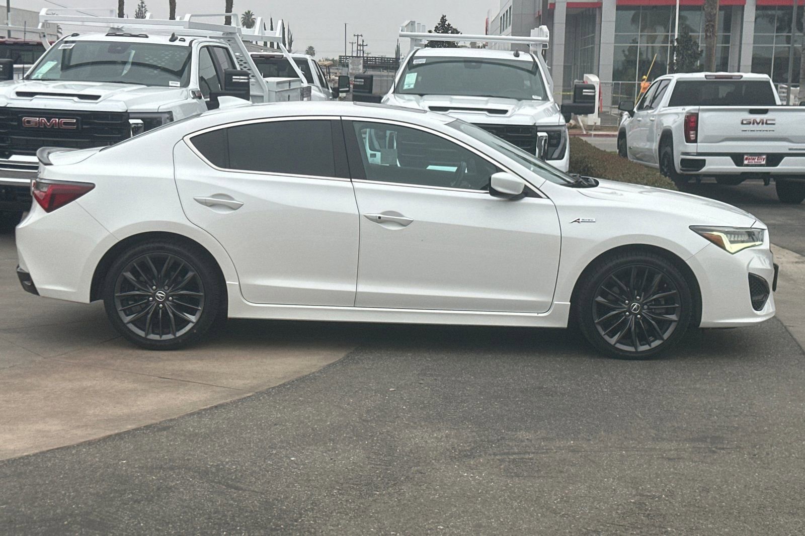 Used 2020 Acura ILX image 3
