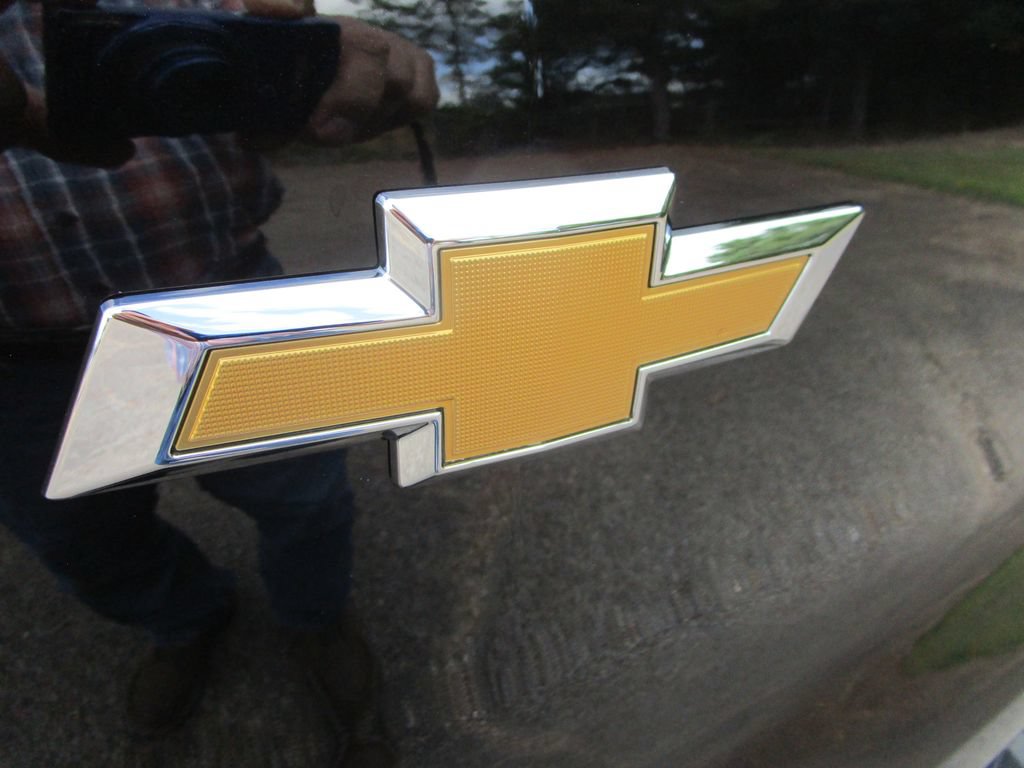 New 2026 Chevrolet TrailBlazer LT w/ Convenience Package FWD image 12