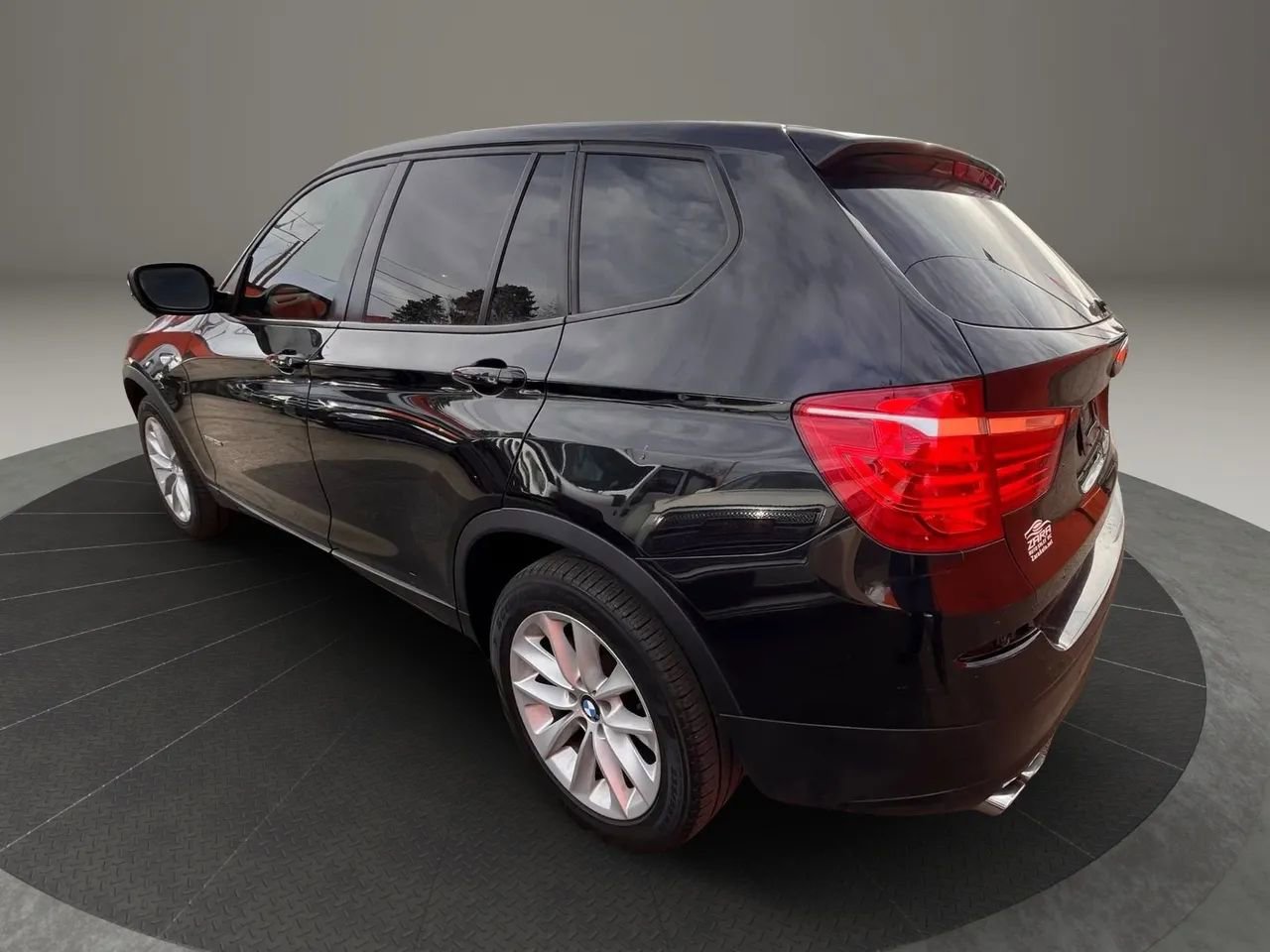 Used 2013 BMW X3 xDrive28i image 4