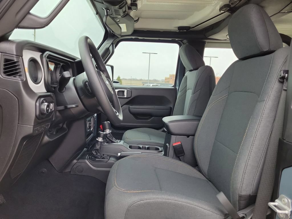 New 2026 Jeep Wrangler Sport AWD/4WD image 14