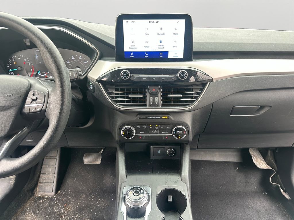 Used 2020 Ford Escape SE image 14