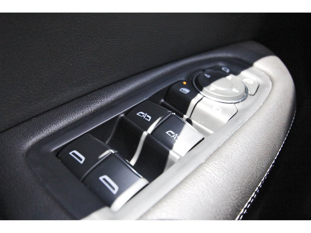 Used 2022 Cadillac XT5 Premium Luxury FWD image 20
