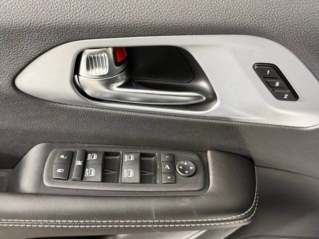 New 2026 Chrysler Pacifica Limited w/ S Appearance Package AWD/4WD image 22