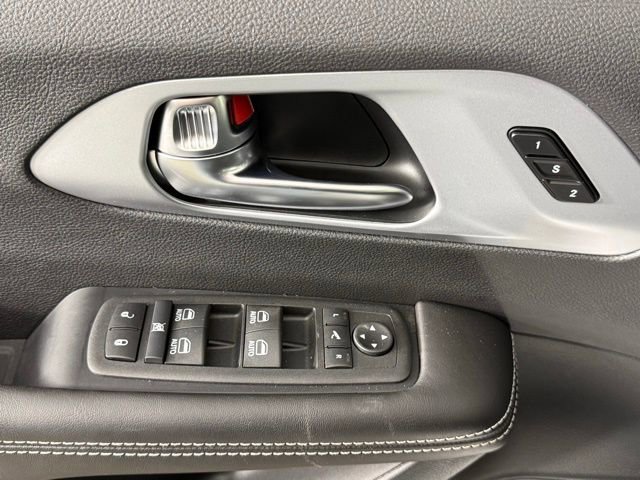 New 2026 Chrysler Pacifica Limited image 22