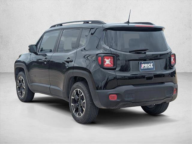 Used 2023 Jeep Renegade Latitude AWD/4WD image 7