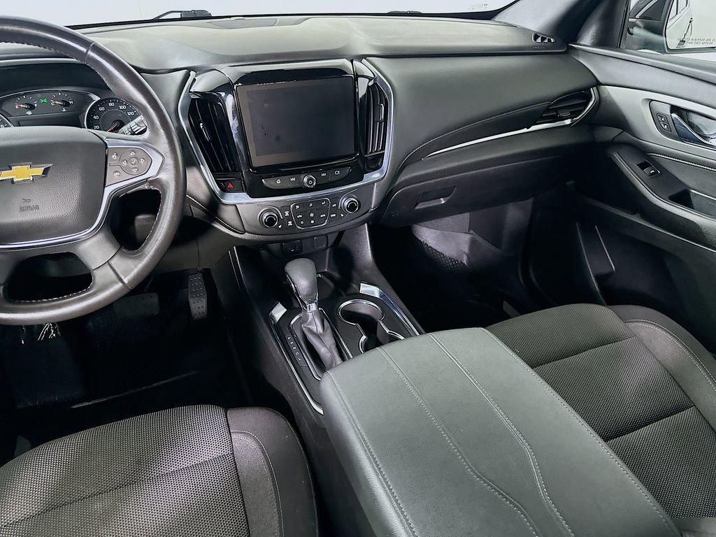 Used 2022 Chevrolet Traverse LT w/ LPO, Floor Liner Package AWD/4WD image 20