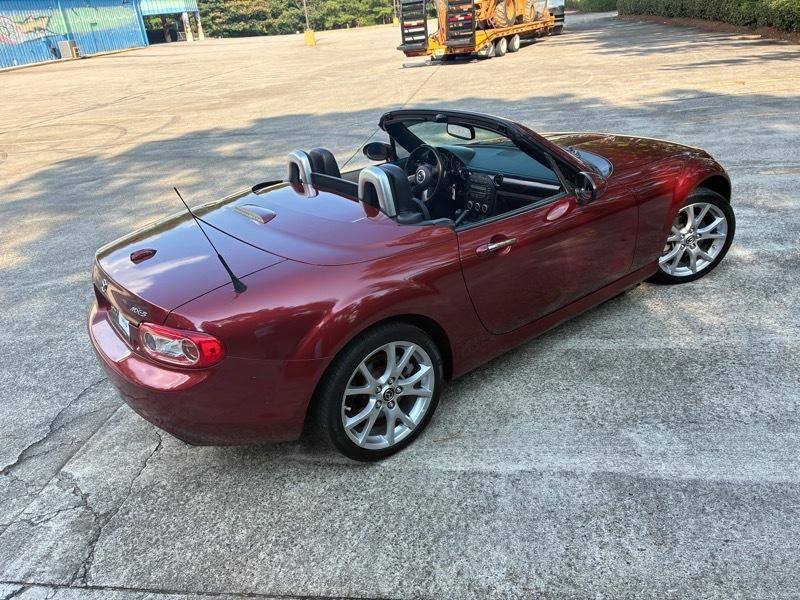 Used 2013 MAZDA MX-5 Miata Grand Touring RWD image 6