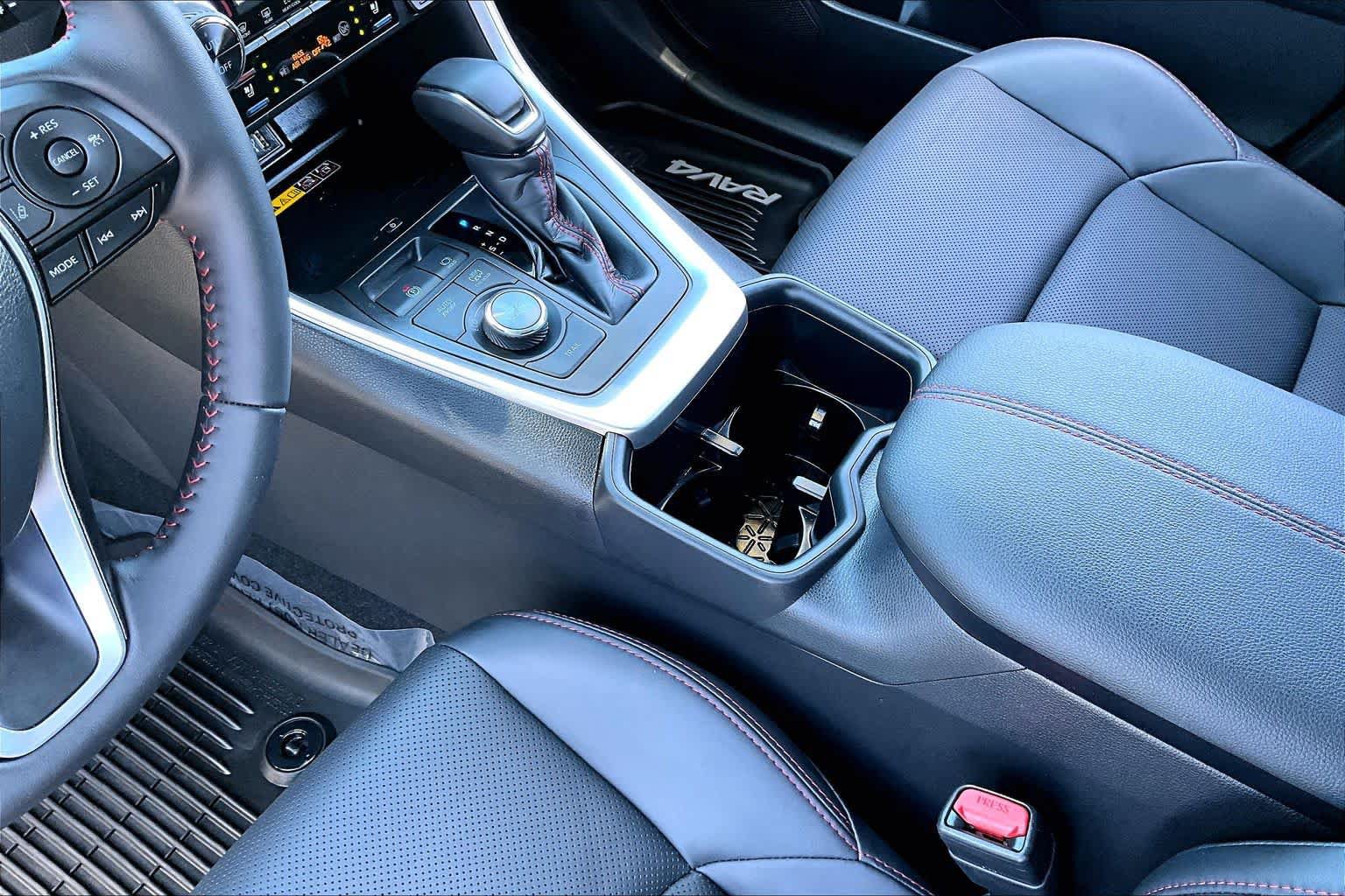 Certified 2025 Toyota RAV4 XSE AWD/4WD image 16