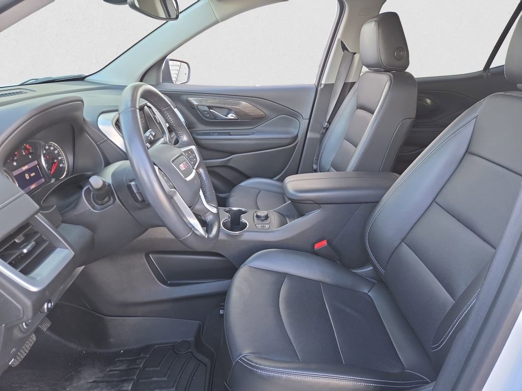 Used 2022 GMC Terrain SLT image 14