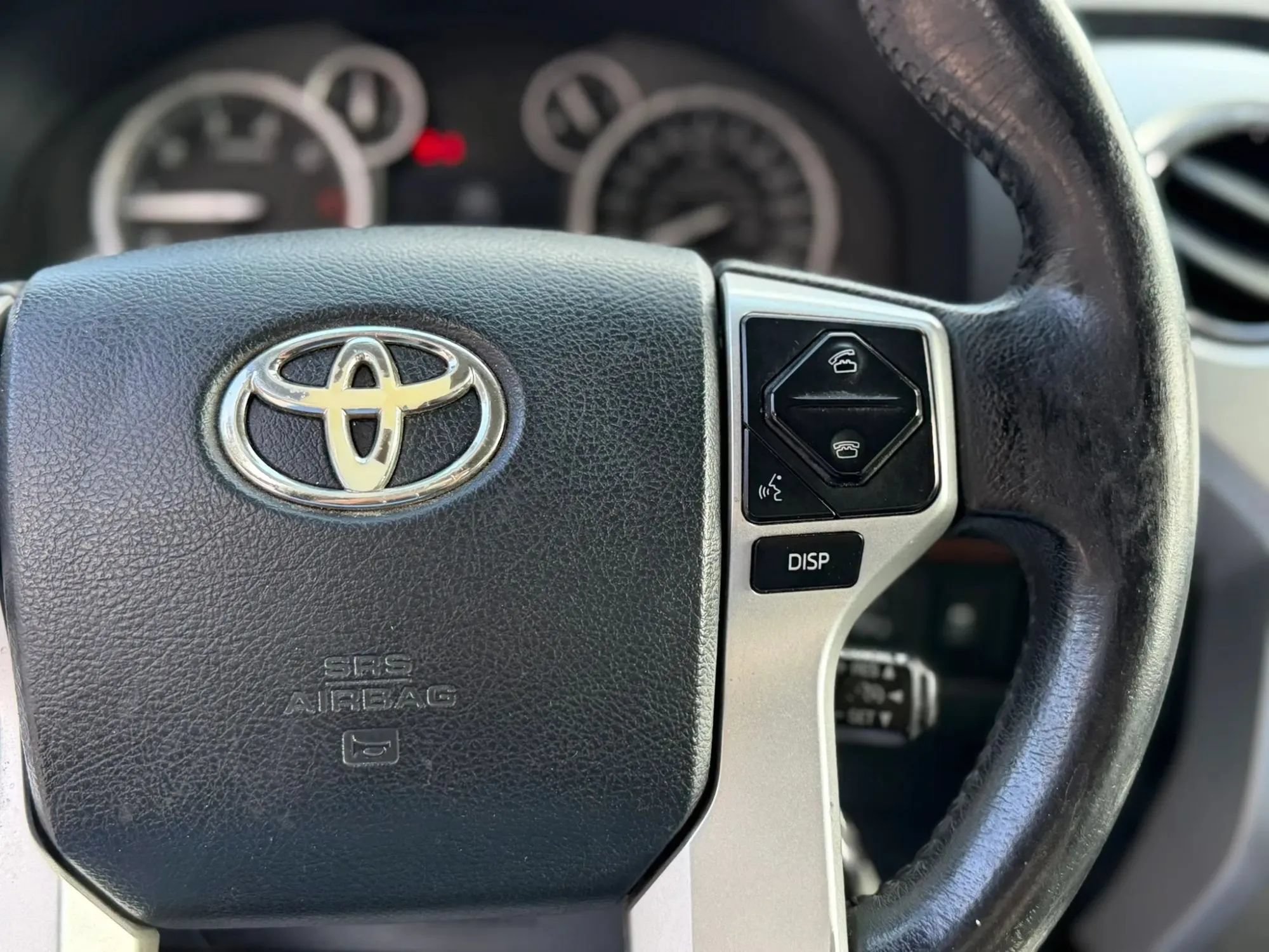 Used 2014 Toyota Tundra Limited w/ Limited Premium Package AWD/4WD image 37