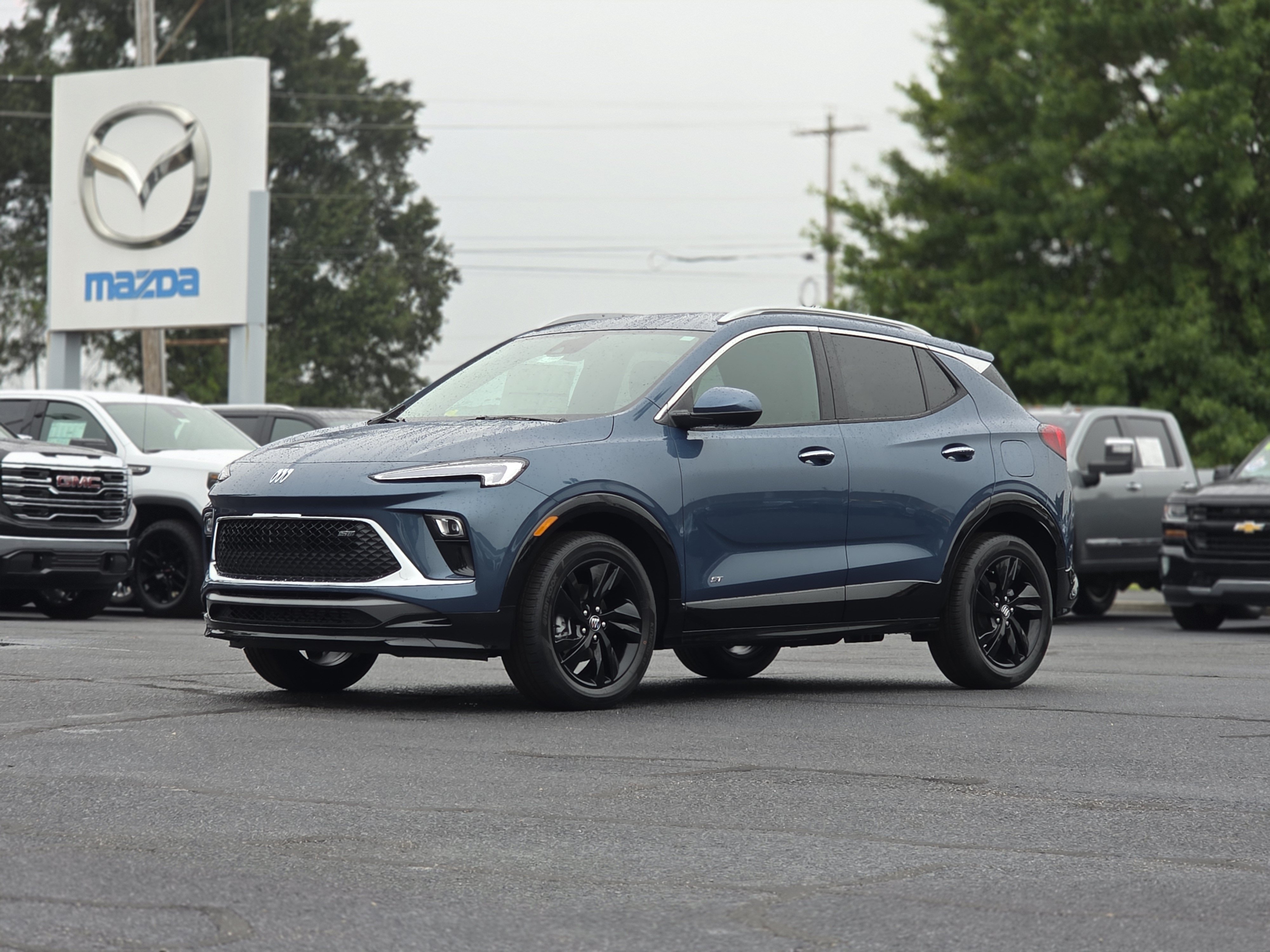 New 2026 Buick Encore GX Sport Touring FWD image 3
