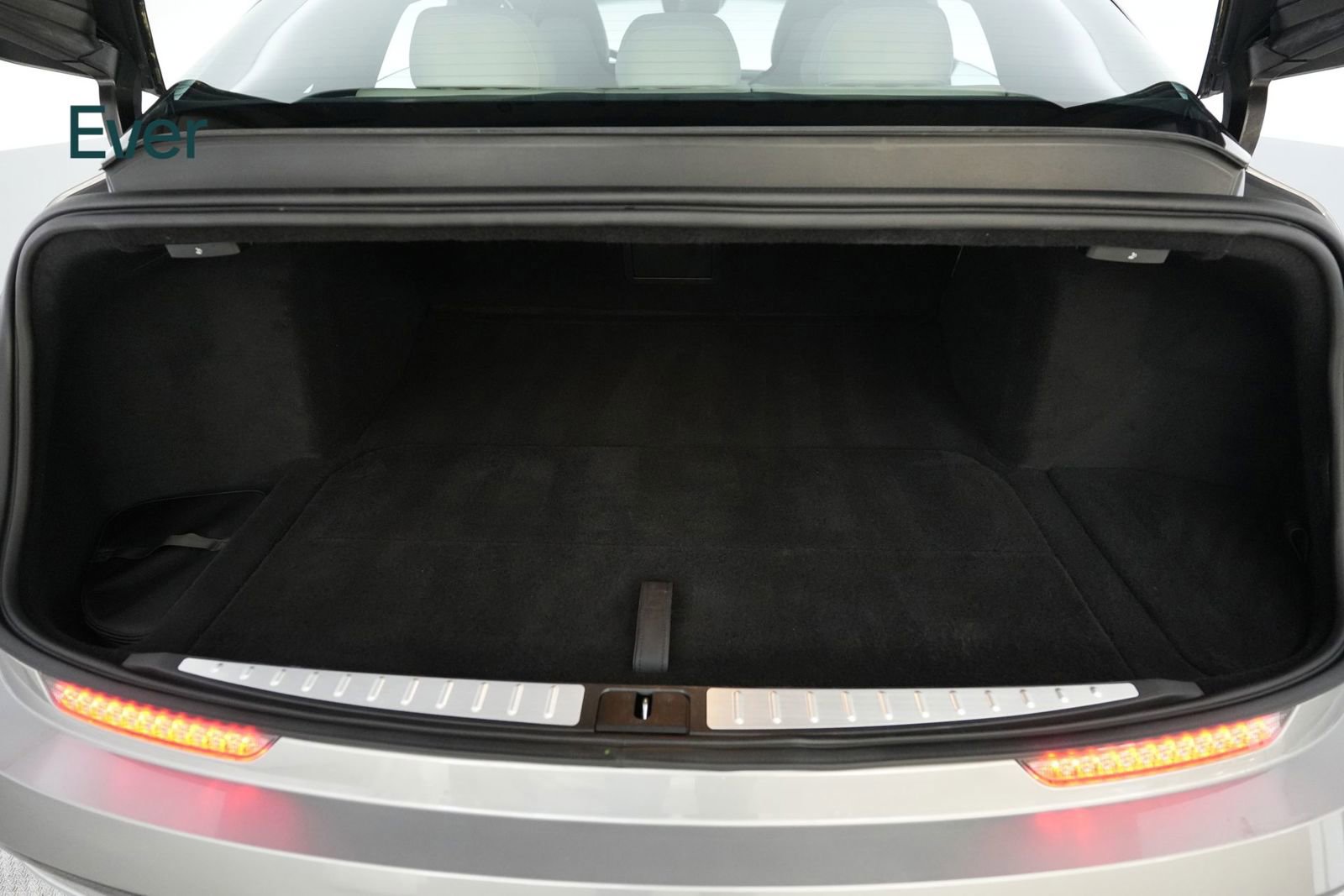 Used 2023 Lucid Air Touring AWD/4WD image 8