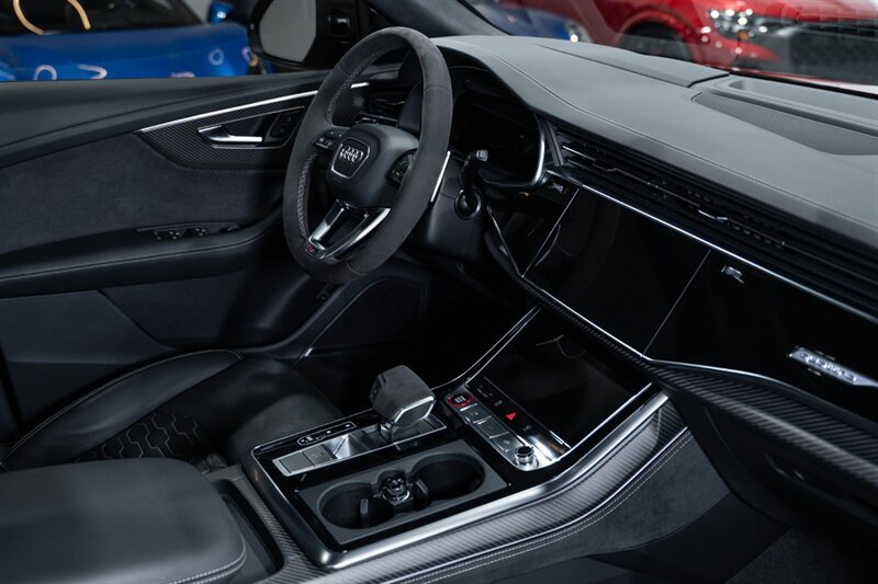 Used 2024 Audi RS Q8 AWD/4WD image 59