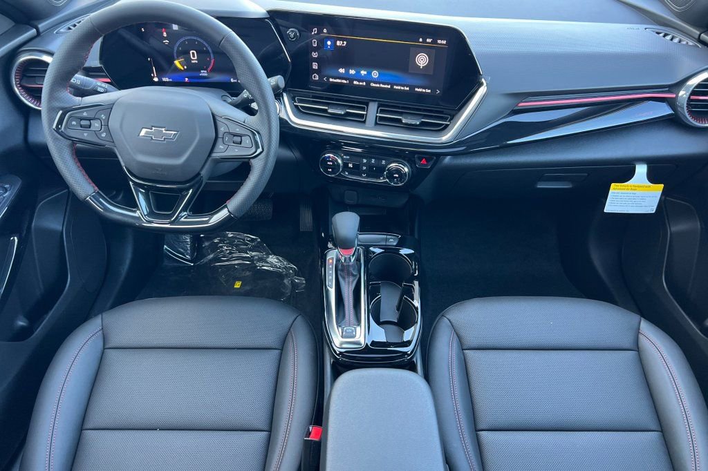 New 2026 Chevrolet Trax RS w/ Sunroof Package image 10