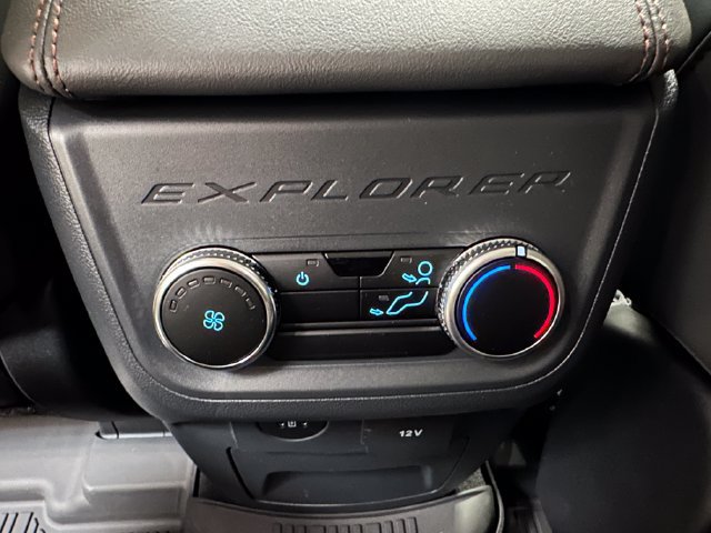 New 2026 Ford Explorer Active w/ Active Comfort Package AWD/4WD image 18