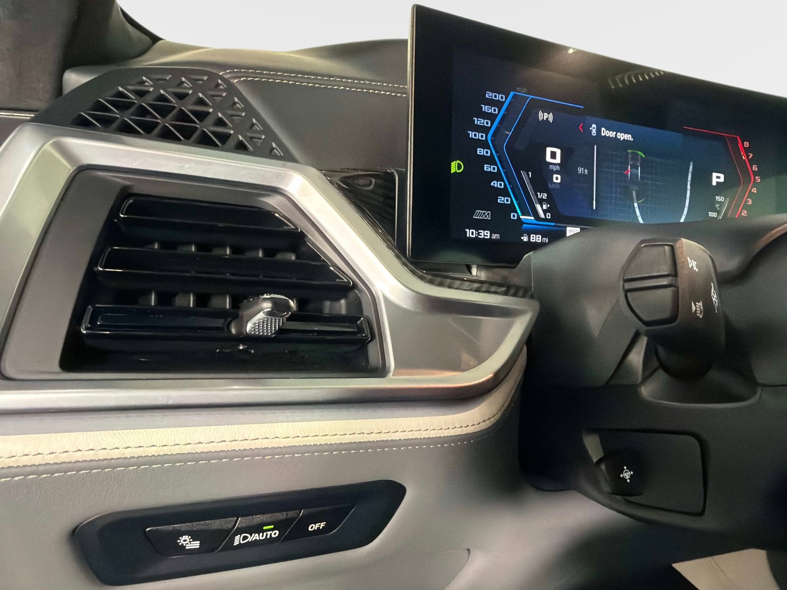 Used 2024 BMW X6 M Competition image 48