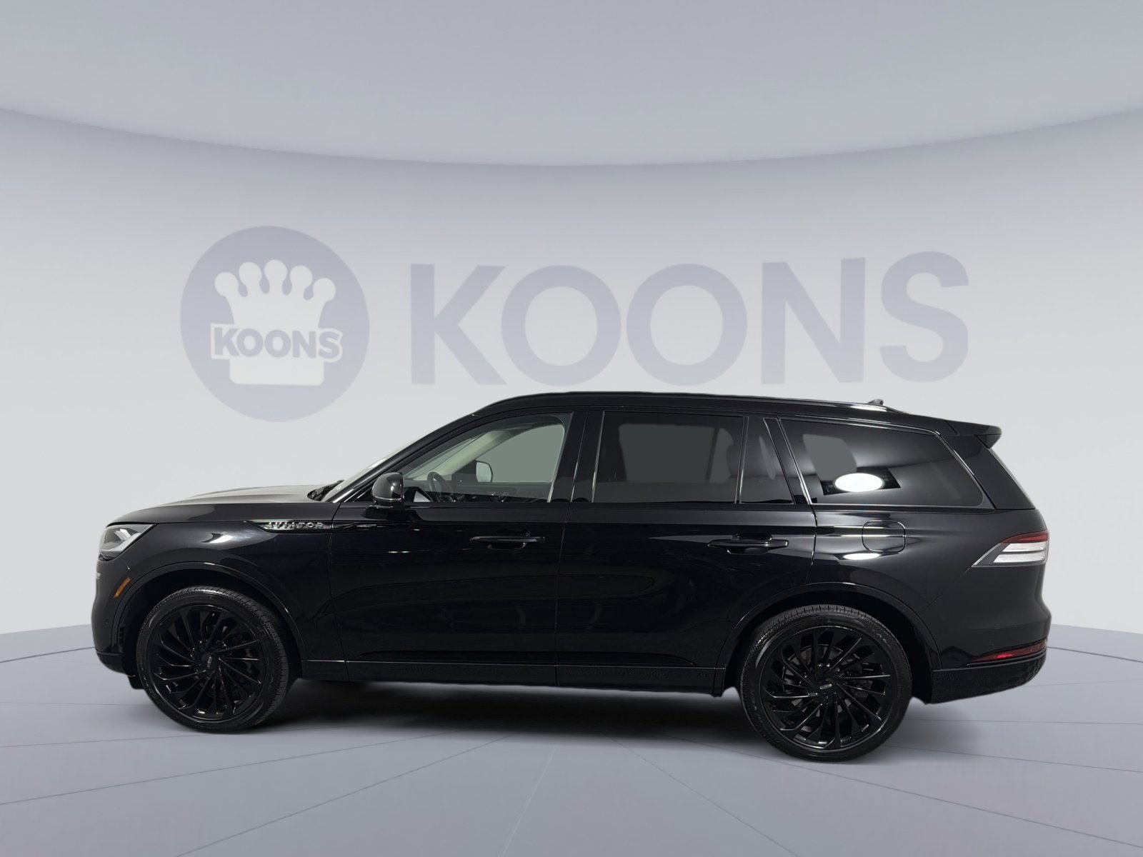 Used 2024 Lincoln Aviator Reserve w/ Jet Package image 2