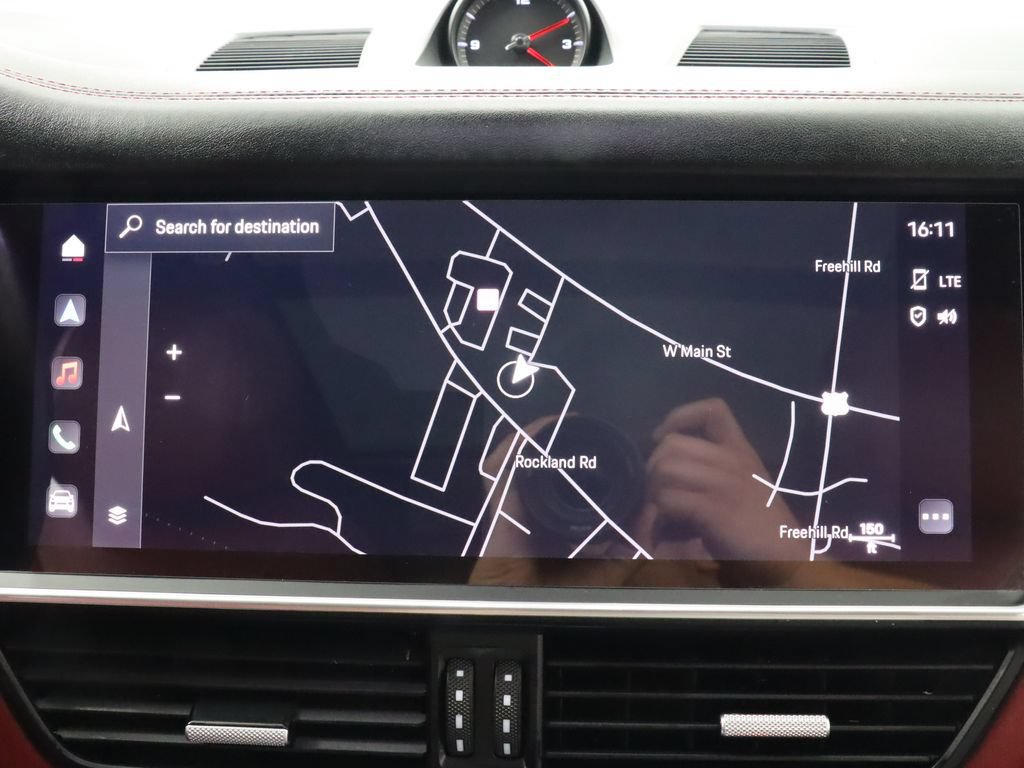 Used 2023 Porsche Cayenne AWD/4WD image 27