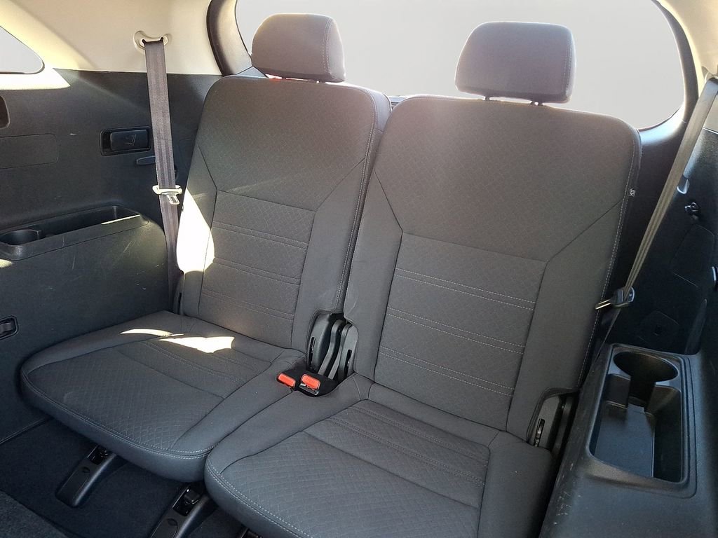Used 2019 Kia Sorento LX w/ LX Convenience Package image 11