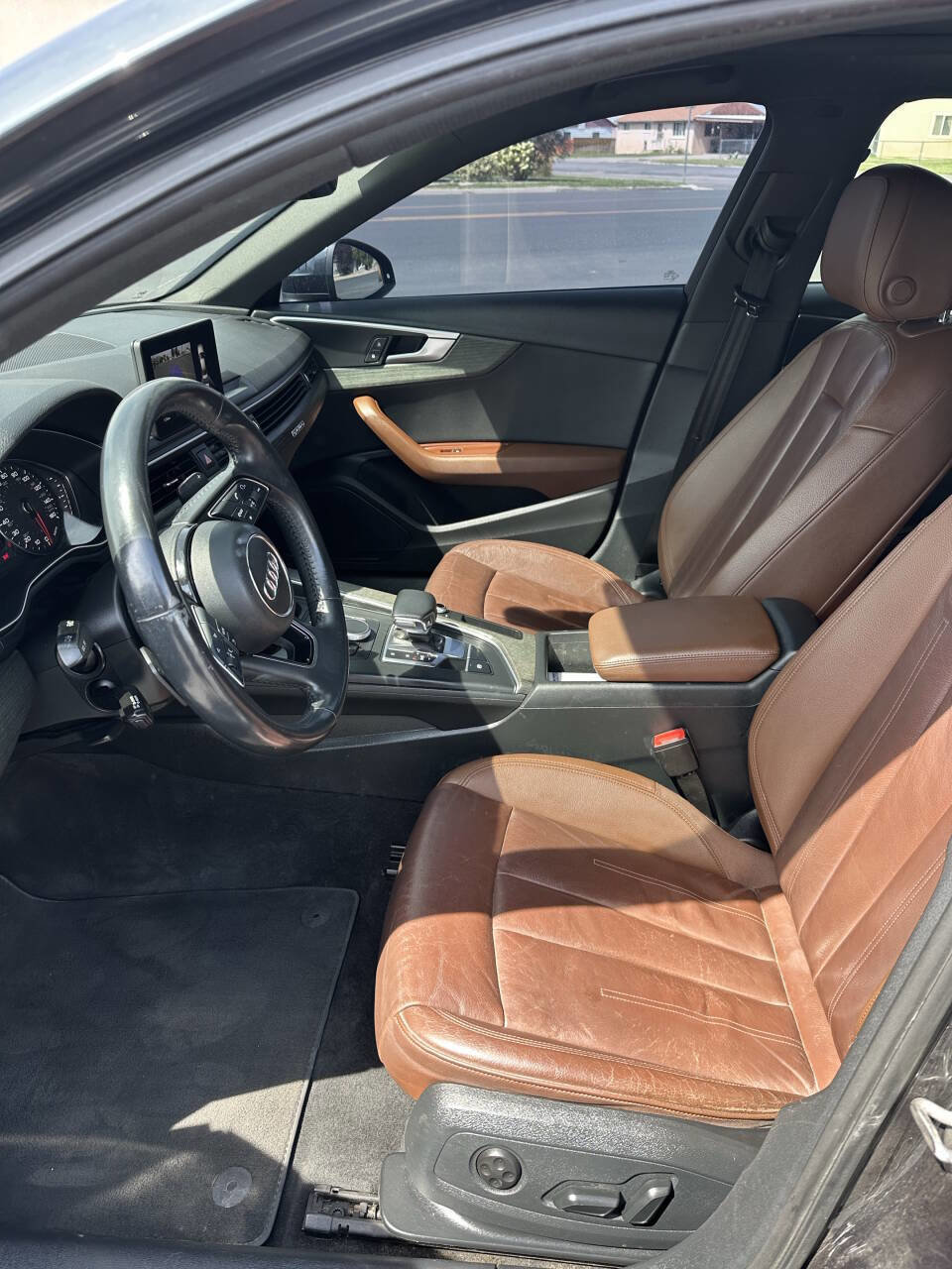 Used 2018 Audi A4 2.0T Premium w/ Convenience Package image 9