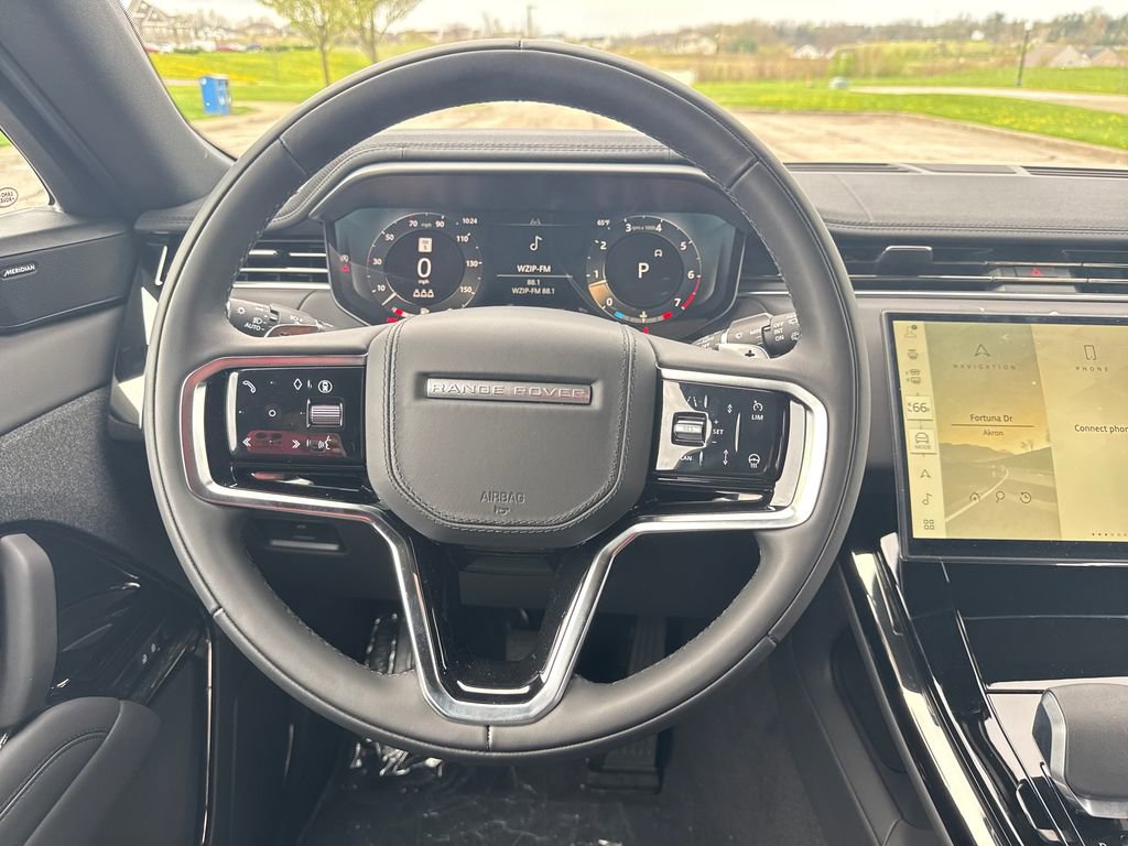 New 2026 Land Rover Range Rover Sport SE image 18