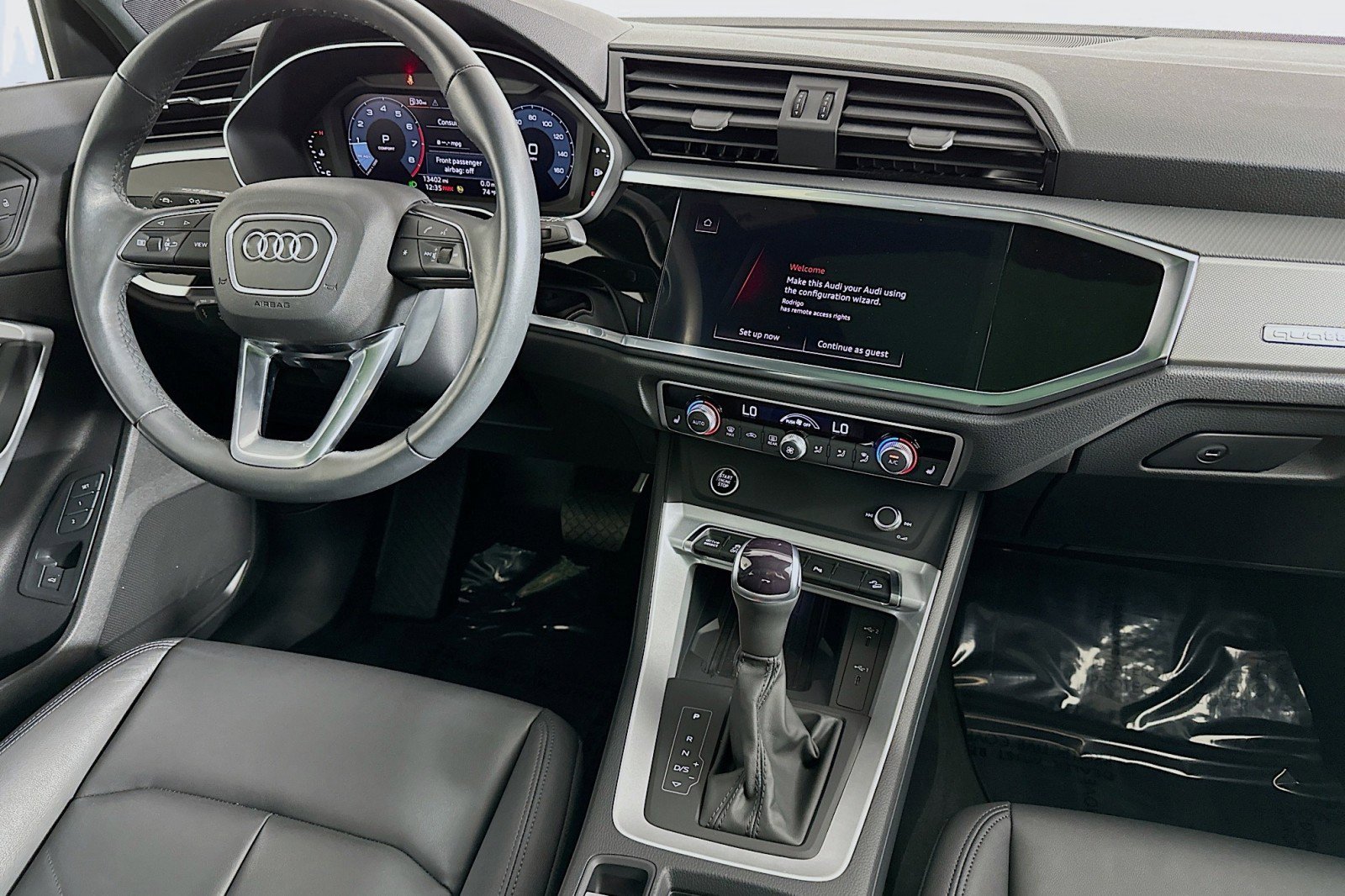 Used 2024 Audi Q3 2.0T Premium w/ Convenience Package AWD/4WD image 6