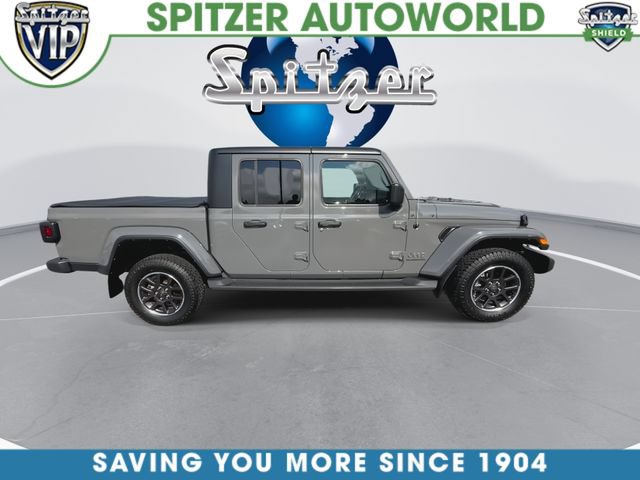 Used 2022 Jeep Gladiator Overland w/ Popular Equipment Package AWD/4WD image 9