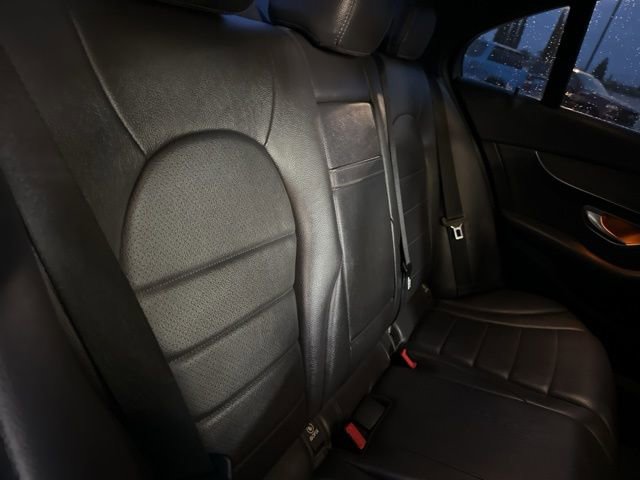 Used 2019 Mercedes-Benz C 300 Sedan image 25