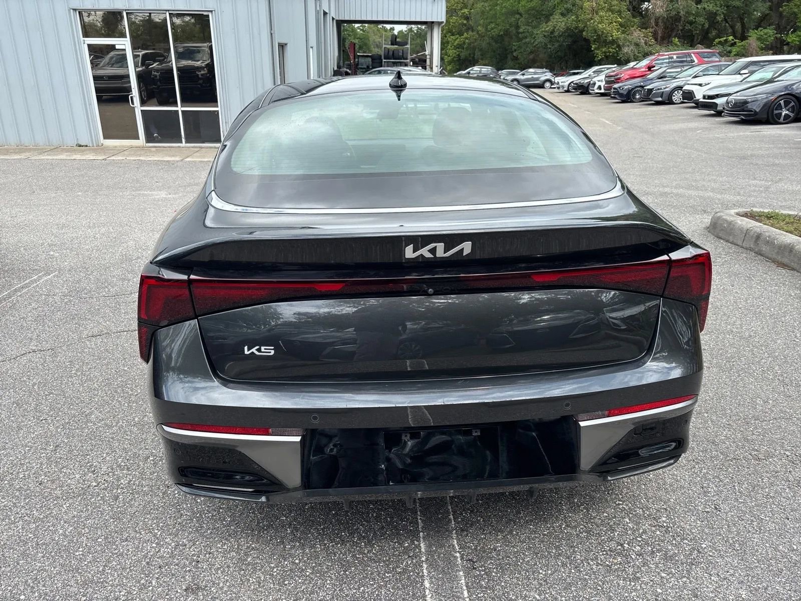 Used 2025 Kia K5 LXS FWD image 8