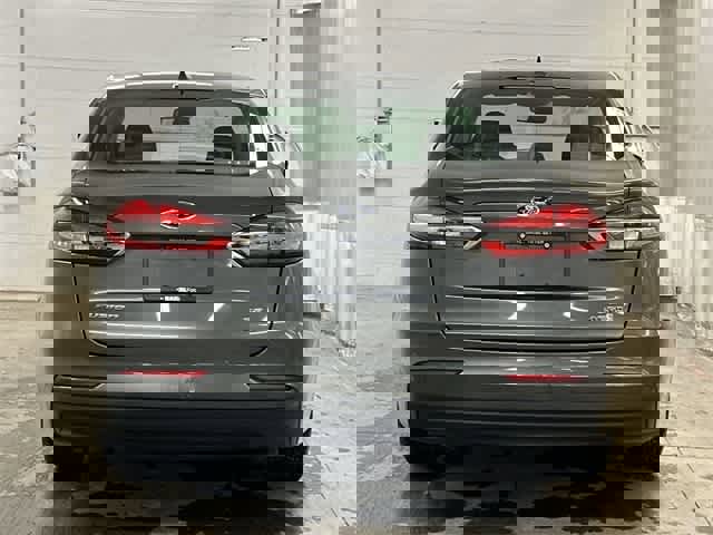 Used 2019 Ford Fusion SE image 31