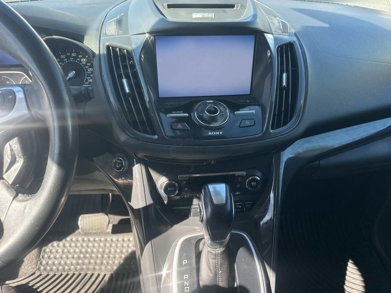 Used 2013 Ford Escape Titanium w/ Parking Technology Pkg image 9