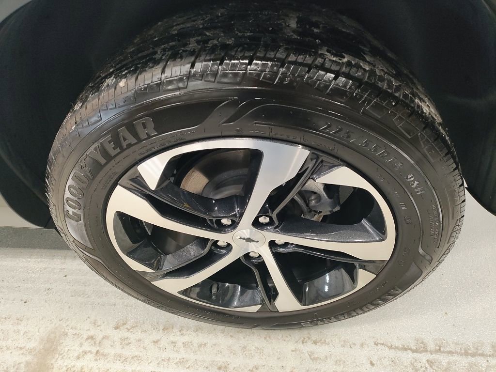 Certified 2024 Chevrolet Trax RS w/ Driver Confidence Package image 20