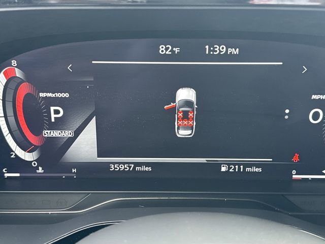 Used 2022 Nissan Pathfinder Platinum w/ Lighting Package (N93) image 13