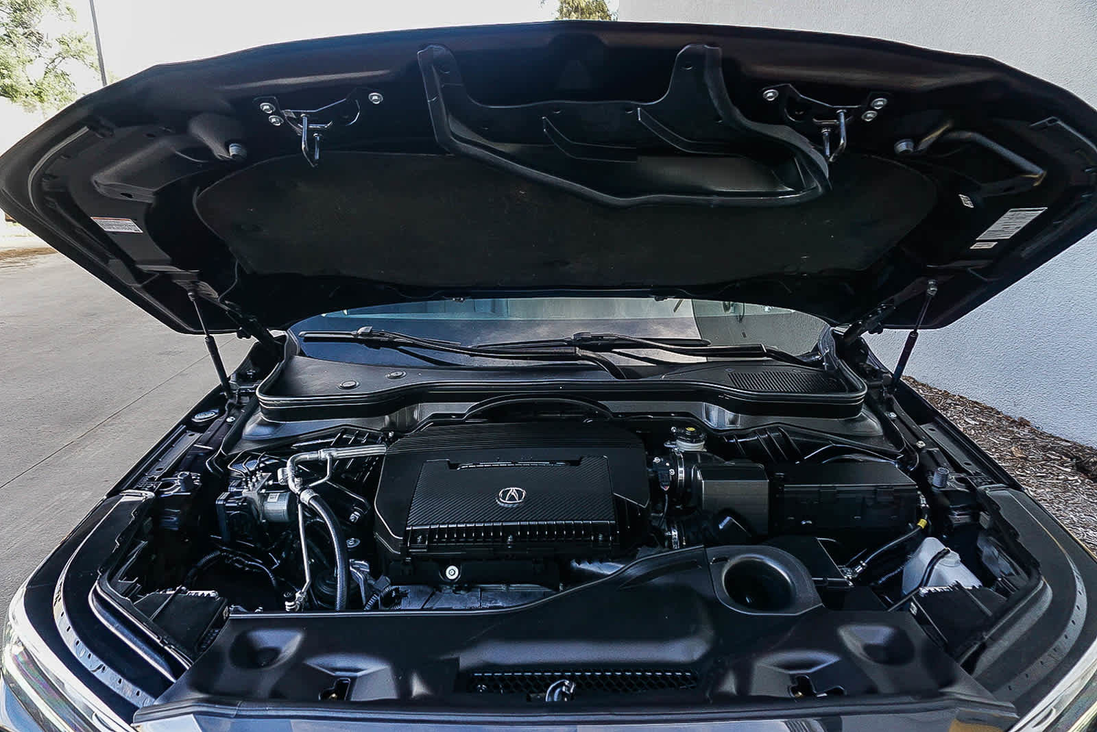 Used 2023 Acura MDX SH-AWD image 28