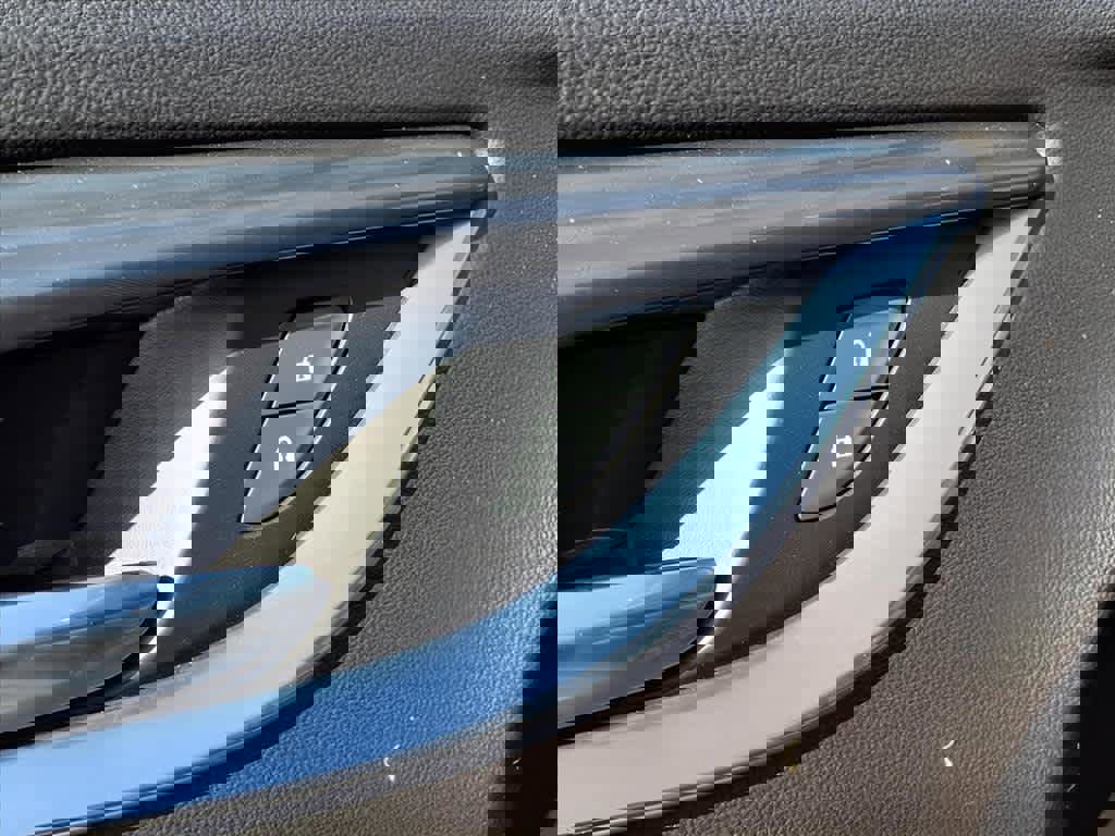 Used 2023 Buick Enclave Essence w/ Experience Buick Package image 13