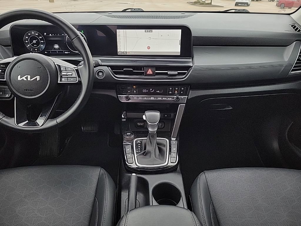 Used 2024 Kia Seltos EX image 13