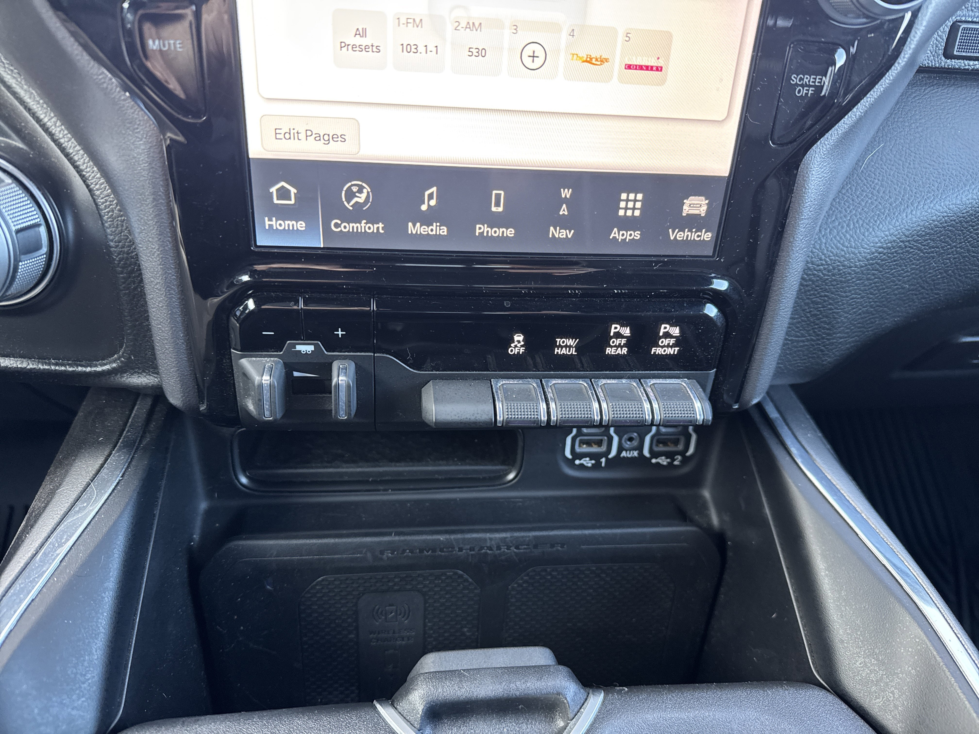 Used 2023 RAM 1500 Laramie image 25