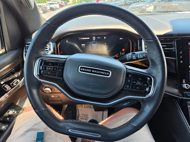 Certified 2022 Jeep Grand Wagoneer Series II AWD/4WD image 3