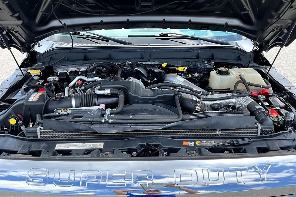 Used 2016 Ford F350 Lariat w/ Lariat Ultimate Package image 31