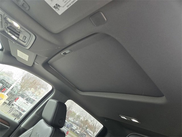 New 2026 GMC Sierra 3500 Denali w/ Denali Reserve Package image 15