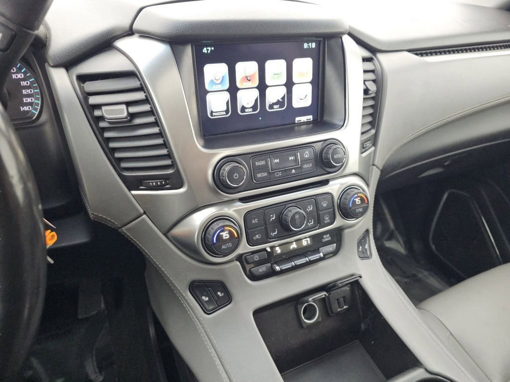 Used 2015 Chevrolet Suburban LT image 31