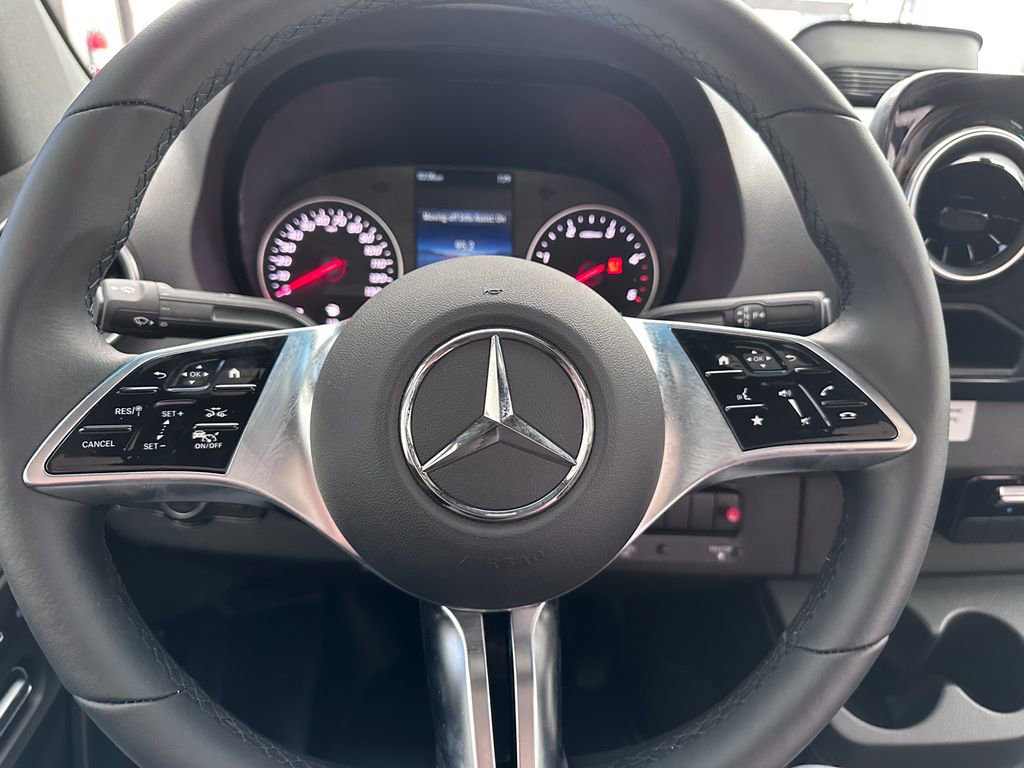 New 2025 Mercedes-Benz Sprinter 2500 image 24