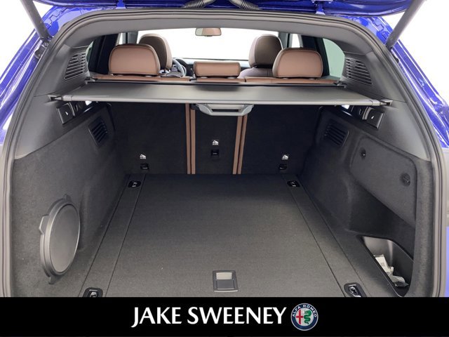 Used 2023 Alfa Romeo Stelvio Ti image 30