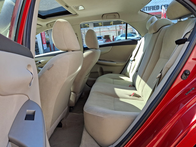Used 2011 Toyota Corolla LE image 11
