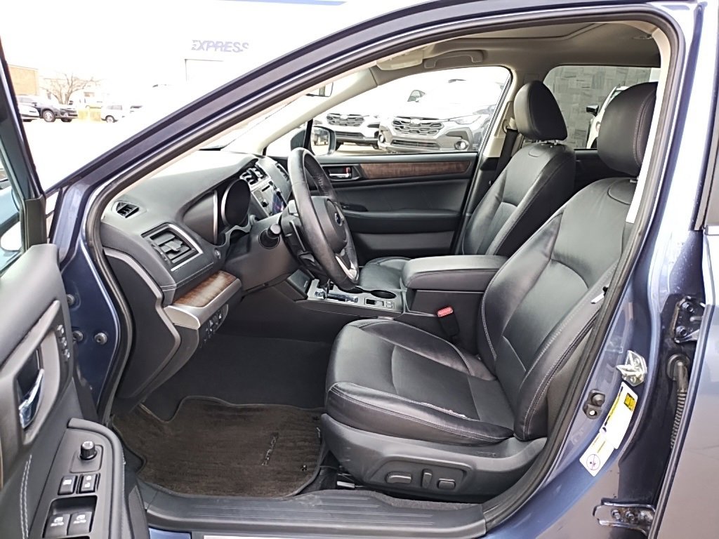 Used 2018 Subaru Outback 2.5i Limited image 22