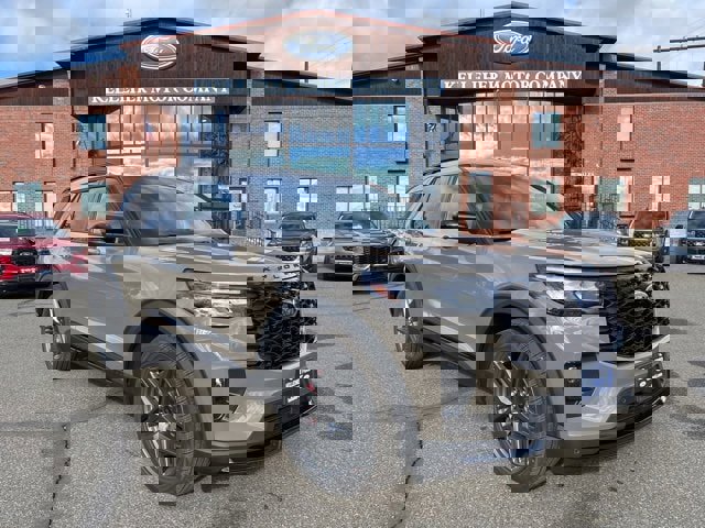 New 2026 Ford Explorer ST w/ Sun And Sound Package