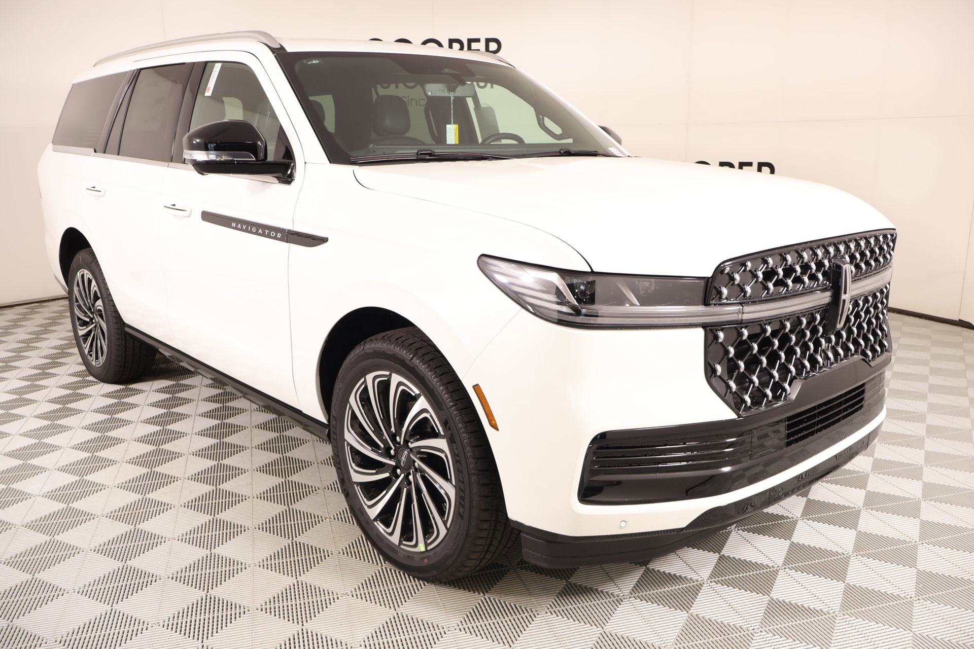 New 2026 Lincoln Navigator Black Label AWD/4WD 360° Tour