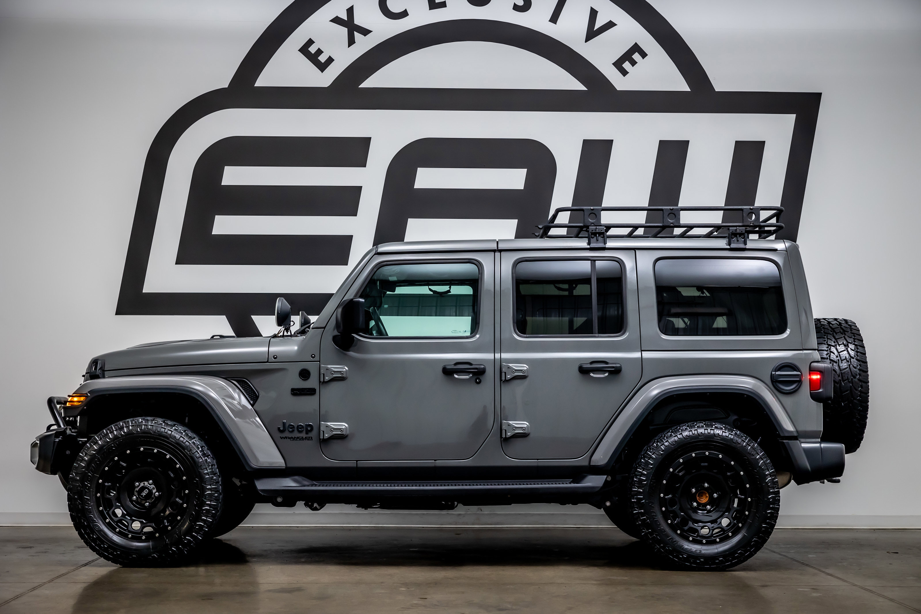 Used 2019 Jeep Wrangler Unlimited Sahara image 5