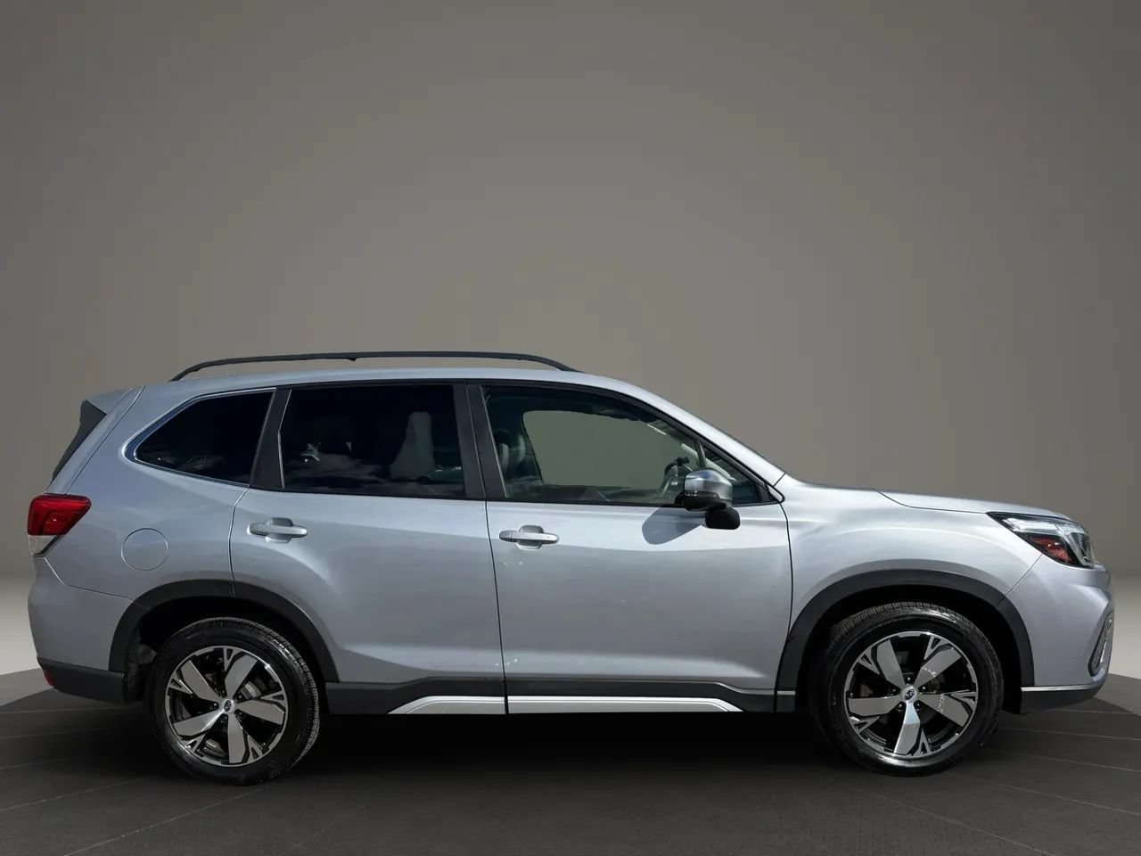 Used 2020 Subaru Forester Touring AWD/4WD image 3