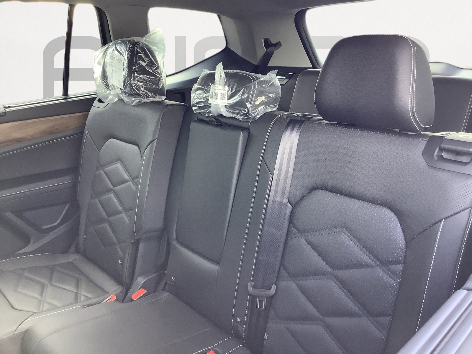 New 2026 Volkswagen Atlas SE FWD image 23